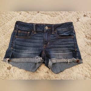 American Eagle Super Stretch Denim Shorts Size 2 Dark Wash